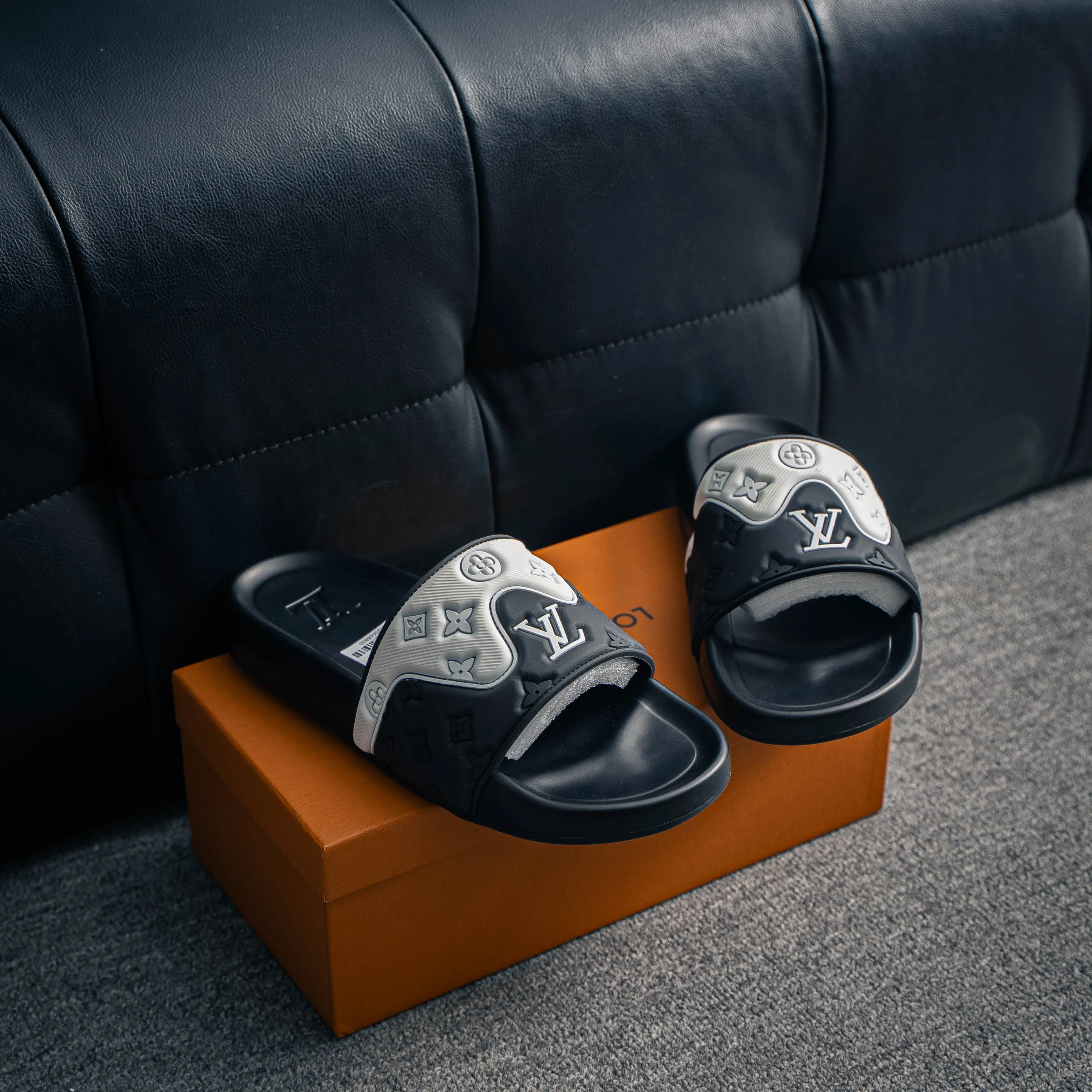 YS 【YS 】 LV Monogram Shoes Black White Shoes ✦ Waterfront ✦ Shoes Monogram ， ✦